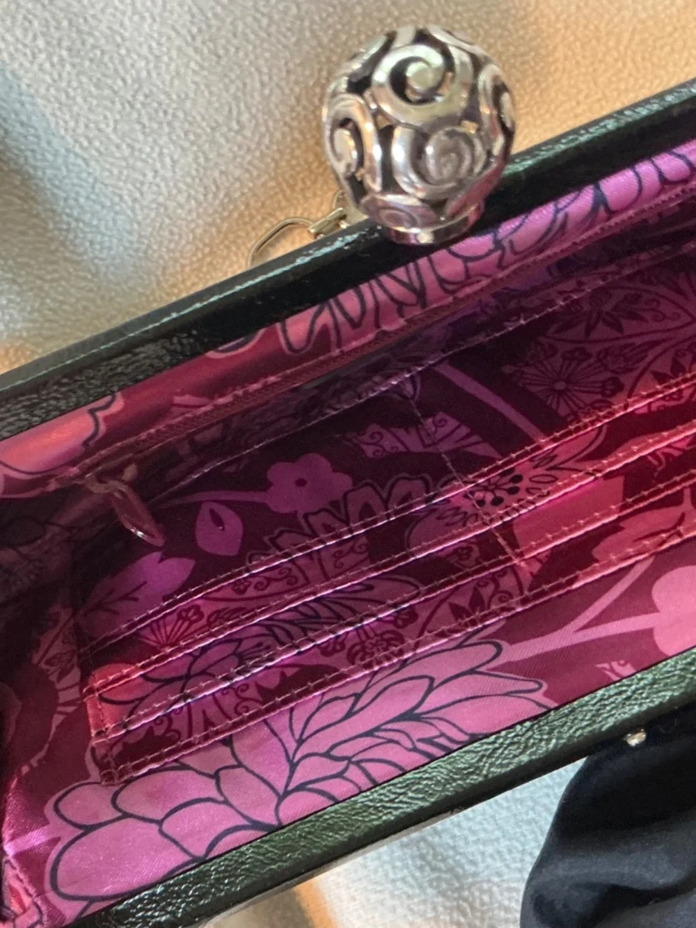 Brighton evening clutch black patent leather with silver ball clasp